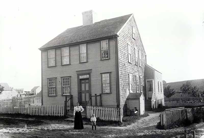 43 Pine Street - Courtesy Nantucket Historical Association