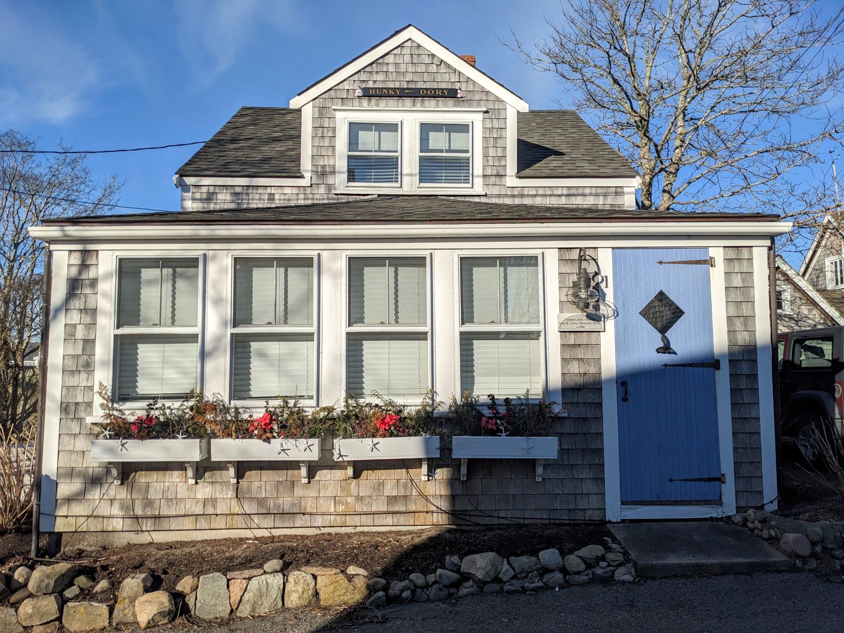 1 West York Lane: A Brief House History